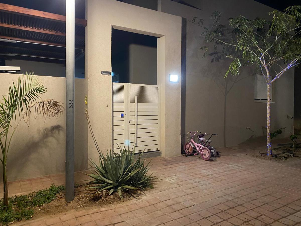 פנינת הדקל בבאר אורה Hotel Exterior photo